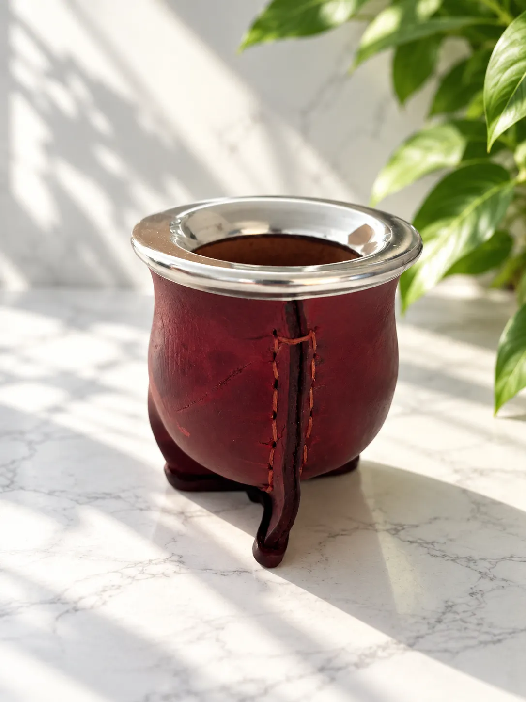Mate camionero de calabaza en cuero borravino